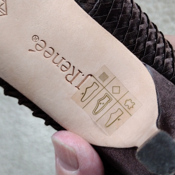 J. Renee women's dark brown satin heels. Mint condition. Size 8 - Picture 8 of 12